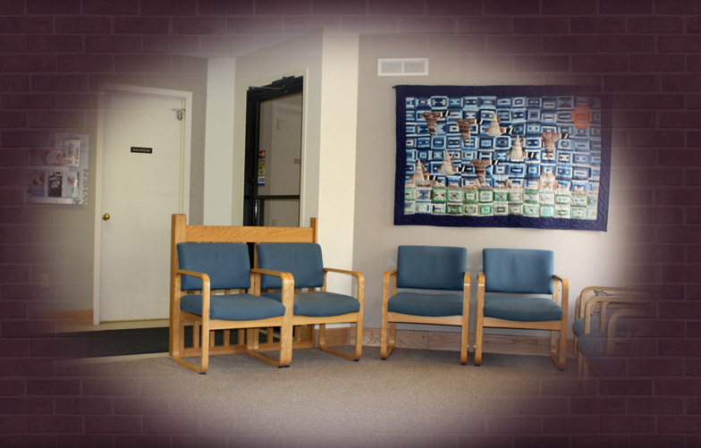 maitlandfamilydental-waitingroom1